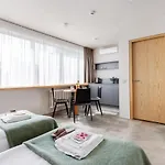 Tech Coliving&coworking Spaces Aparthotel