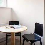 Aparthotel Tech Coliving&coworking Spaces