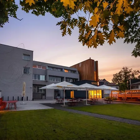 Aparthotel Tech Coliving&coworking Spaces