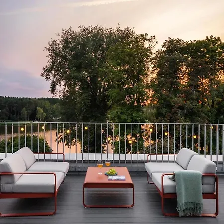 Tech Coliving&coworking Spaces Apartment