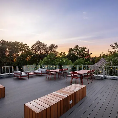 Tech Coliving&coworking Spaces 3*