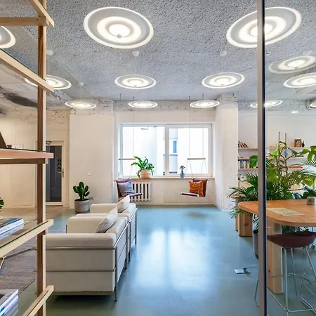 Tech Coliving&coworking Spaces