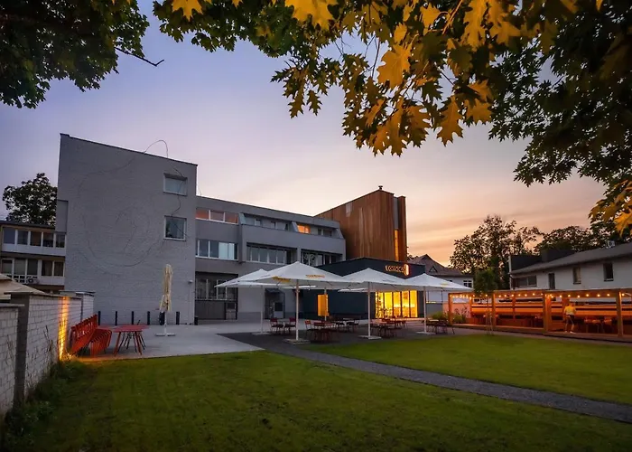 Aparthotel Tech Coliving&coworking Spaces