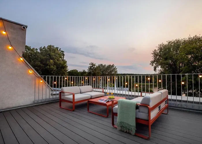 Tech Coliving&coworking Spaces Aparthotel 3*