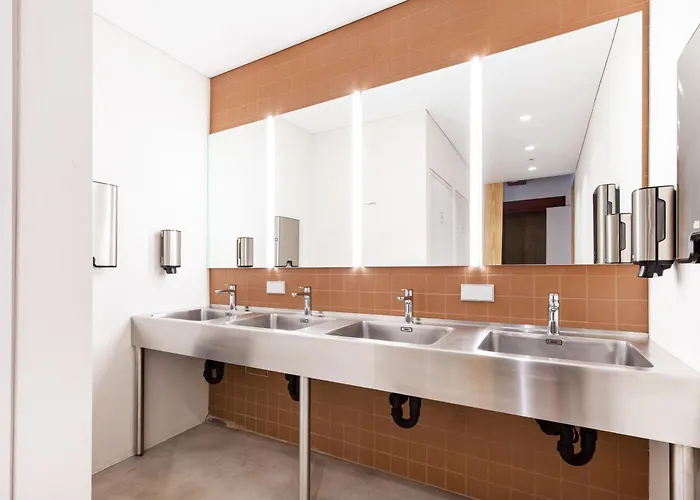 Tech Coliving&coworking Spaces 3*